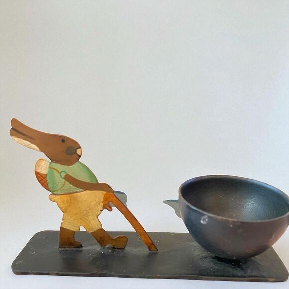 Vintage Metal Hand Painted Bunny Chicken Egg Holders Primitive Style Farm Animal - Picture 2 of 9